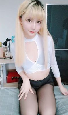 迈开腿让我c一下你的小莓_1080P高清视频播放
