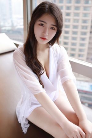 美丽的小蜜桃_DVD完整视频观看